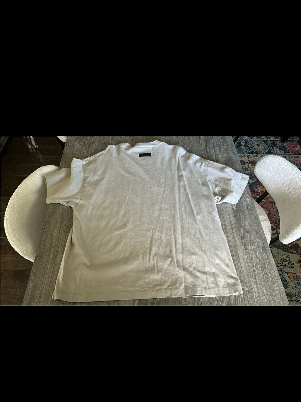 Essentials T-Shirt - Picture 2 of 4